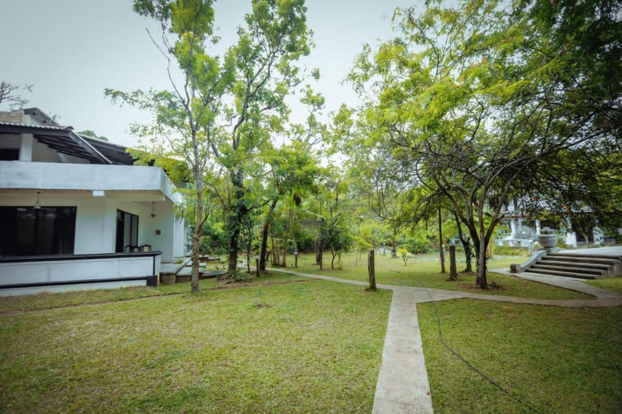 Hotel Sigiriya Kele Eksteriør billede